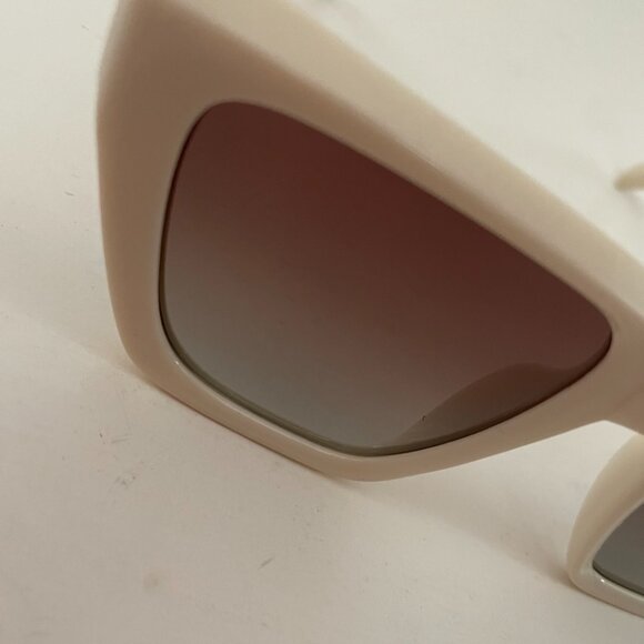 Cream White Oversized Square Sunglasses - Picture 12 of 12